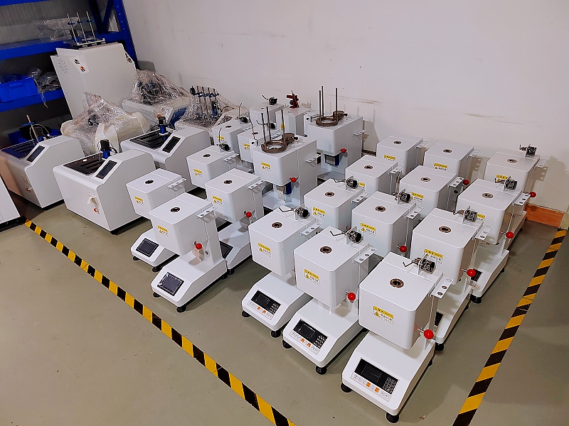 64f152912d174.jpg 熔指儀綜合3.jpg